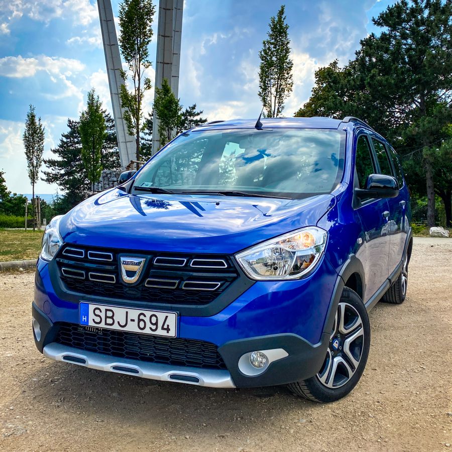 Elvitte a monyómat – Dacia Lodgy 1.3 - STYLENEWS - Mobility - dacia lodgy, dacia lodgy 1.3, dacia lodgy 7 személyes, dacia lodgy teszt, lodgy teszt, 