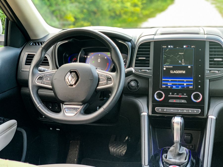 Már majdnem Renault – Renault Koleos Initiale Paris Bleu dCi 190 4WD - STYLENEWS - Mobility - koleos 2020, koleos 4wd blue hdi teszt, koleos dízel, koleos initiale paris, koleos teszt, renault koleos, 