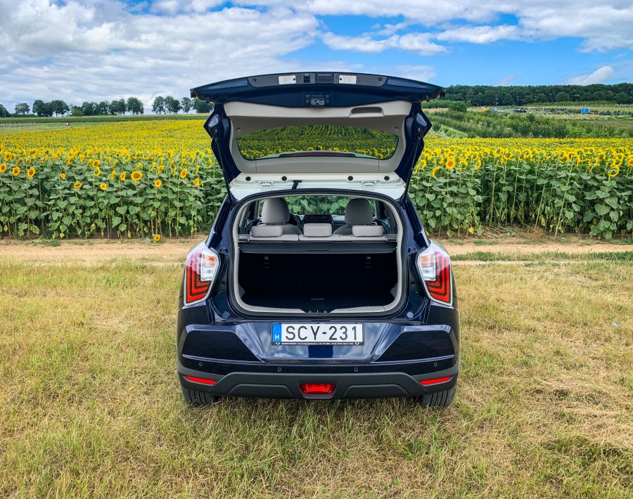 Gondoskodó szeretet – Ssangyong Tivoli DLX 1.5 GDI - STYLENEWS - Mobility - ssamgyoung suv, ssangyoung teszt, ssangyoung tivoli, tivoli 1.5 gdi, tivoli autó, tivoli teszt, 