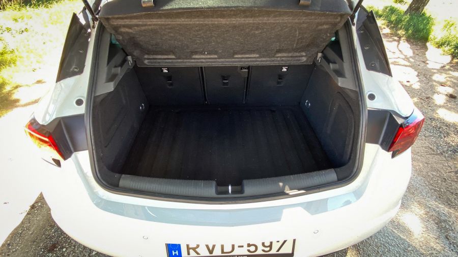 Ha szorít az ülés, irány a fitness - Opel Astra - STYLENEWS - Mobility - astra 5 ajtós, astra k, astra k teszt, opel astra k, opel astra k teszt, 