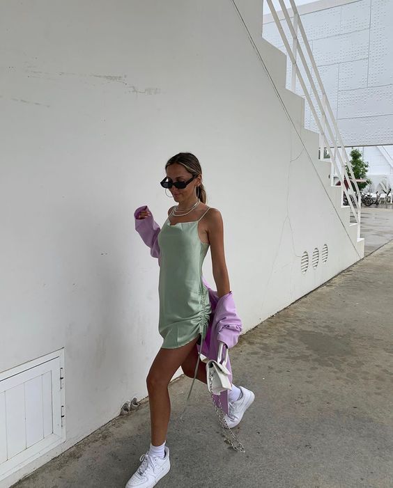 Stílusiskola: zsályazöld - a nyár egyik legfelkapottabb színe - DIVAT&STÍLUS - Stílusiskola - divat, outfit, stílus, zöld, zsályazöld, 