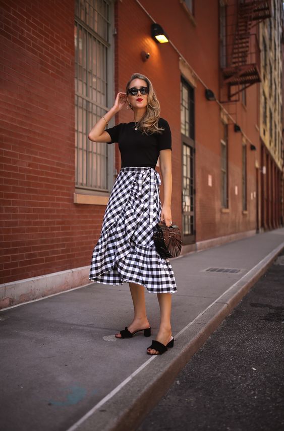 Stílusiskola: így viselj csodás A-vonalú szoknyákat - DIVAT&STÍLUS - Stílusiskola - divat, nyár, outfit, szoknya, 