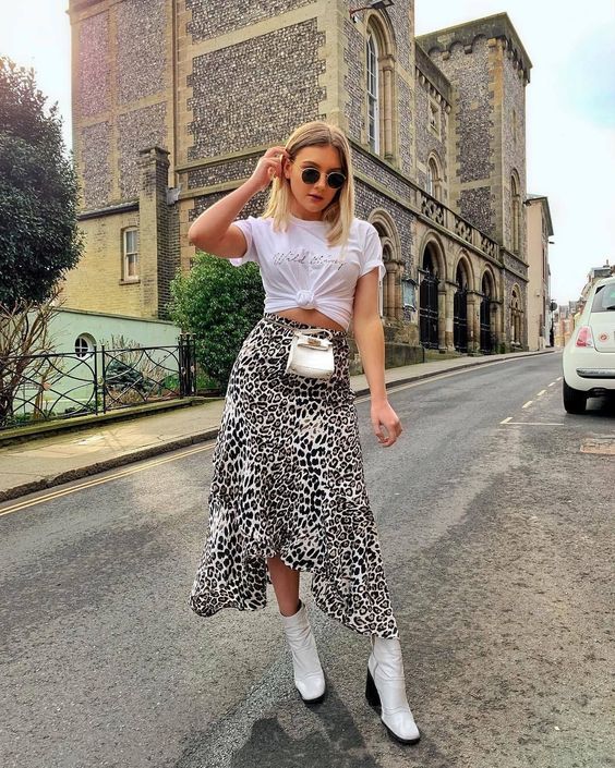 Stílusiskola: így viselj állatmintás szoknyákat - DIVAT&STÍLUS - Stílusiskola - állatminta, divat, outfit, stílus, 