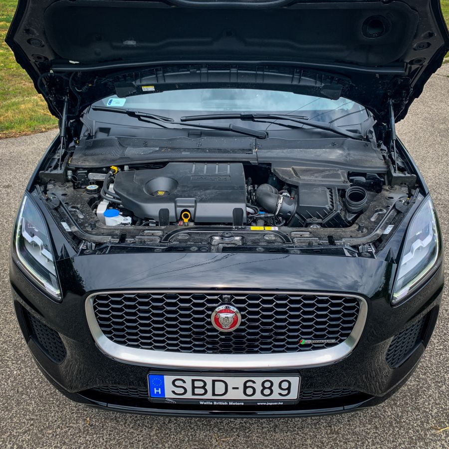 Tökéletes alternatíva – Jaguar E-Pace 2.0d R Dynamic S - STYLENEWS - Mobility - jaguar dízel teszt, jaguar e pace, jaguar e pace r dynamic teszt, jaguar epace teszt, jaguar suv teszt, jaguar teszt, 