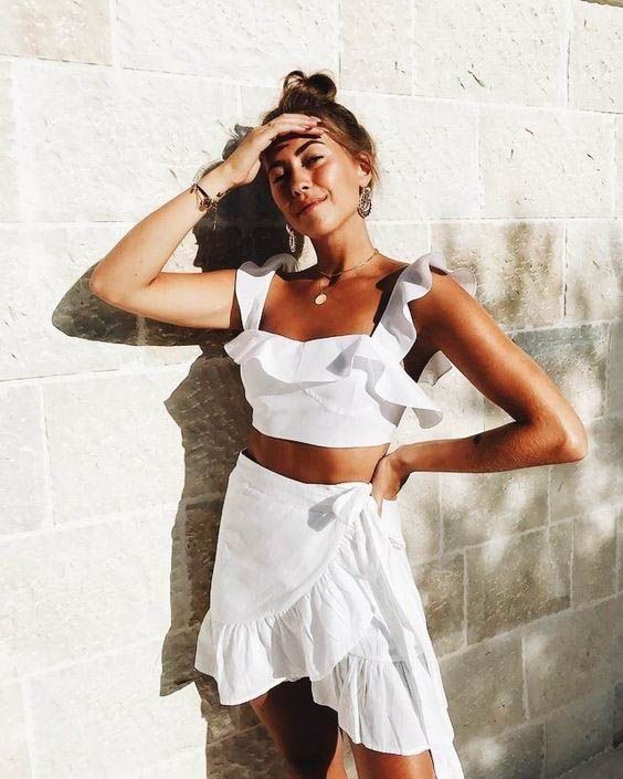 Stílusiskola: így viselj nyáron fehér szoknyákat - DIVAT&STÍLUS - Stílusiskola - divat, fehér szoknya, outfit, stílus, 