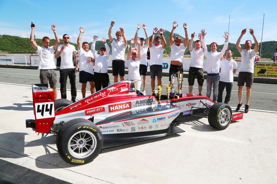 Felemás hétvége Horvátországban - Mobility -  - gender racing team, grt, 