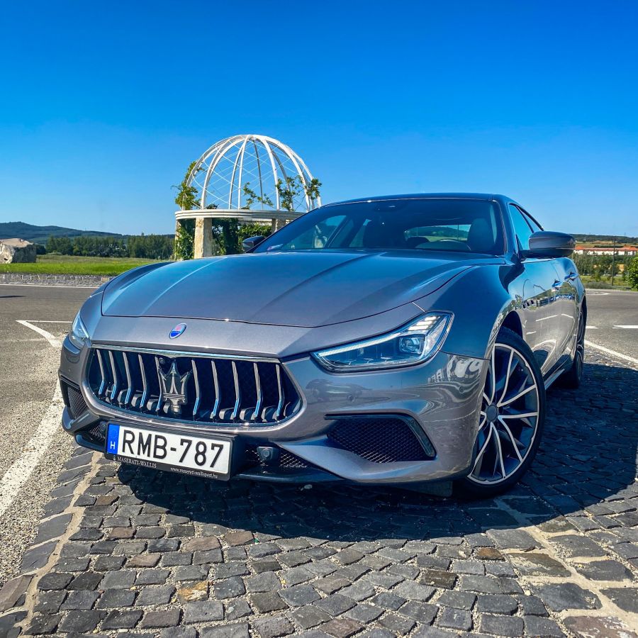 Tradíció, stílus, sebesség – Maserati Ghibli 3.0 V6 - STYLENEWS - Mobility - ghibli 3.0 teszt, maserati ghibli, maserati ghibli teszt, maserati teszt, stílusos autók, 