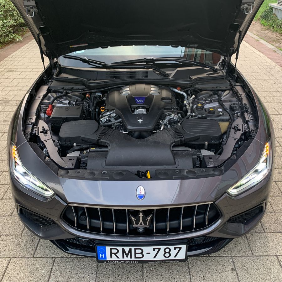 Tradíció, stílus, sebesség – Maserati Ghibli 3.0 V6 - STYLENEWS - Mobility - ghibli 3.0 teszt, maserati ghibli, maserati ghibli teszt, maserati teszt, stílusos autók, 
