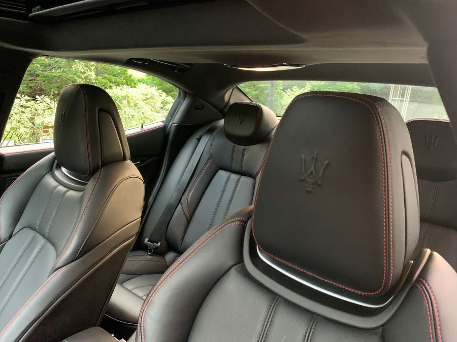 Tradíció, stílus, sebesség – Maserati Ghibli 3.0 V6 - STYLENEWS - Mobility - ghibli 3.0 teszt, maserati ghibli, maserati ghibli teszt, maserati teszt, stílusos autók, 