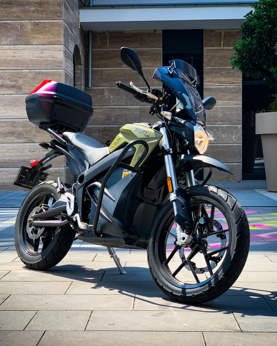 Tekints a jövőbe - ZERO DS ZF14.4 - STYLENEWS - Mobility - elektromos motorkerékpár teszt, szallerbeck motor teszt, szallerbeck zero ds teszt, zero ds elektromos, zero ds motor, zero ds naked, zero ds teszt, 
