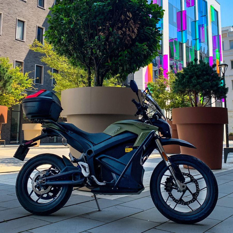 Tekints a jövőbe - ZERO DS ZF14.4 - STYLENEWS - Mobility - elektromos motorkerékpár teszt, szallerbeck motor teszt, szallerbeck zero ds teszt, zero ds elektromos, zero ds motor, zero ds naked, zero ds teszt, 