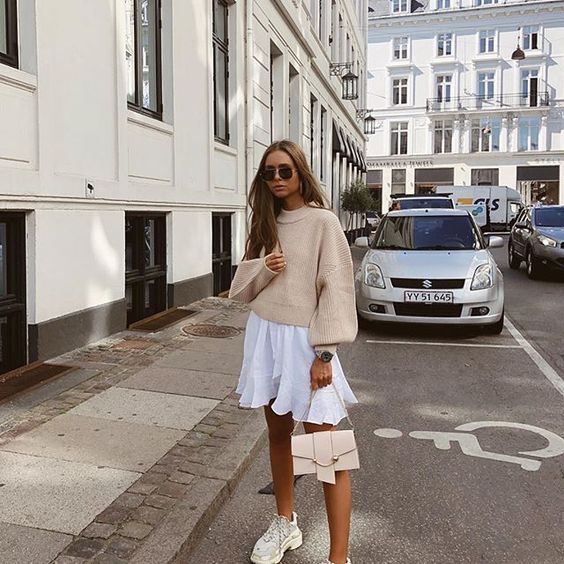 Stílusiskola: így viselj fehér nyári ruhákat - DIVAT&STÍLUS - Stílusiskola - divat, fehér ruha, nyár, outfit, stílus, 