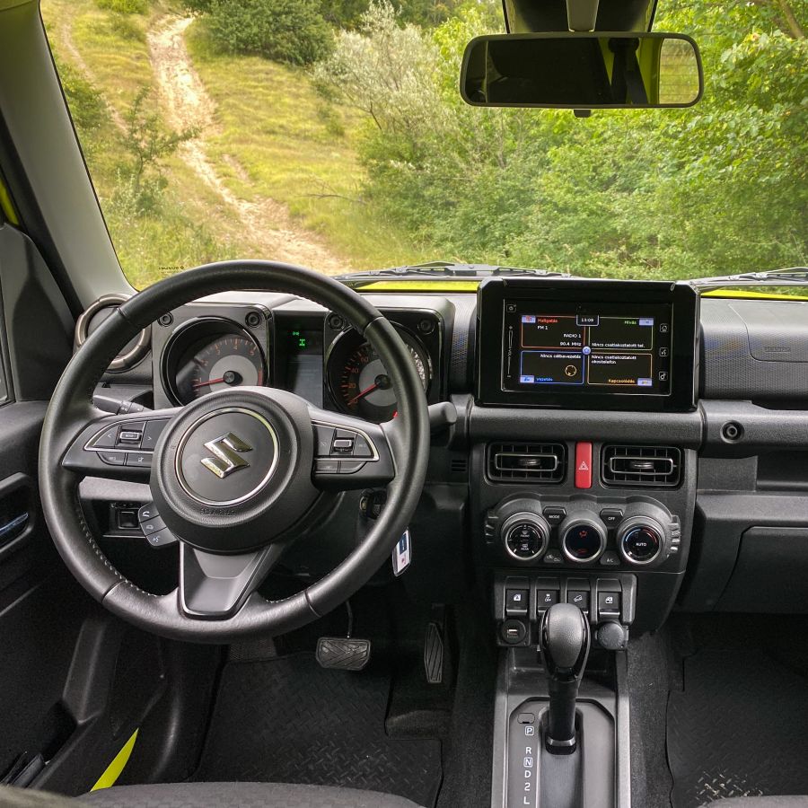 Nemcsak a húszéveseké a világ – Suzuki Jimny újratöltve - STYLENEWS - Mobility - jimny 2019, jimny teszt, Suzuki Jimny automata, suzuki Jimny teszt, 
