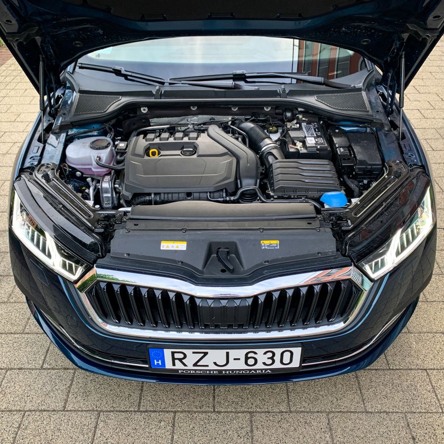Szintet lépett – Skoda Octavia Style 1,5 TSI - STYLENEWS - Mobility - 2020 octavia 1%2C5tsi teszt, motorhang, octavia 2020 kombi, octavia 2020 teszt, octavia benzines teszt, octavia style teszt, octavia tsi teszt, skoda octacia 2020 style tsi teszt, skoda octavia 2020, 
