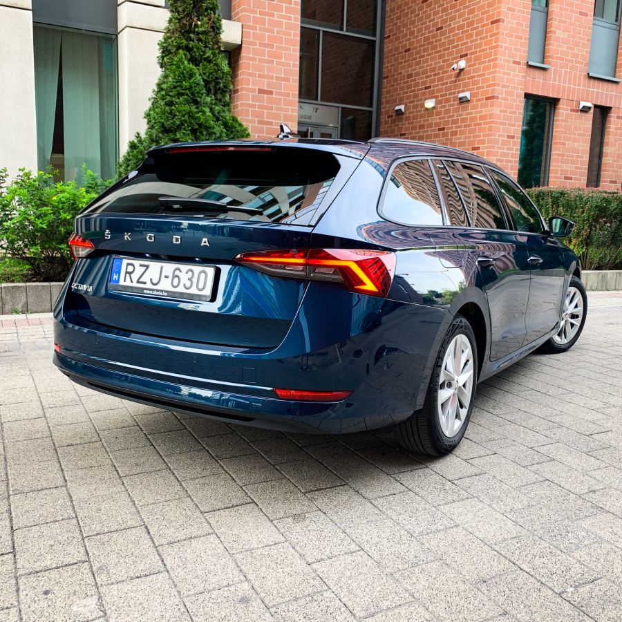 Szintet lépett – Skoda Octavia Style 1,5 TSI - STYLENEWS - Mobility - 2020 octavia 1%2C5tsi teszt, motorhang, octavia 2020 kombi, octavia 2020 teszt, octavia benzines teszt, octavia style teszt, octavia tsi teszt, skoda octacia 2020 style tsi teszt, skoda octavia 2020, 