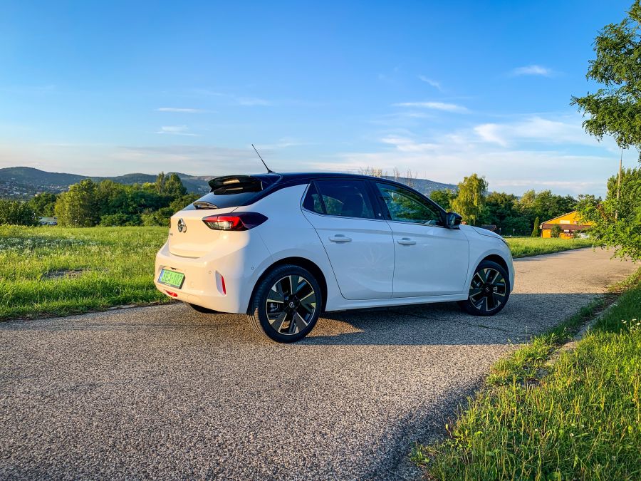 Egyenlő partner - Opel Corsa-e - STYLENEWS - Mobility - corsa e teszt, corsa-e 2020 teszt, corsa-e teszt, elektromos corsa teszt, elektromos opel teszt, opel corsa e, 