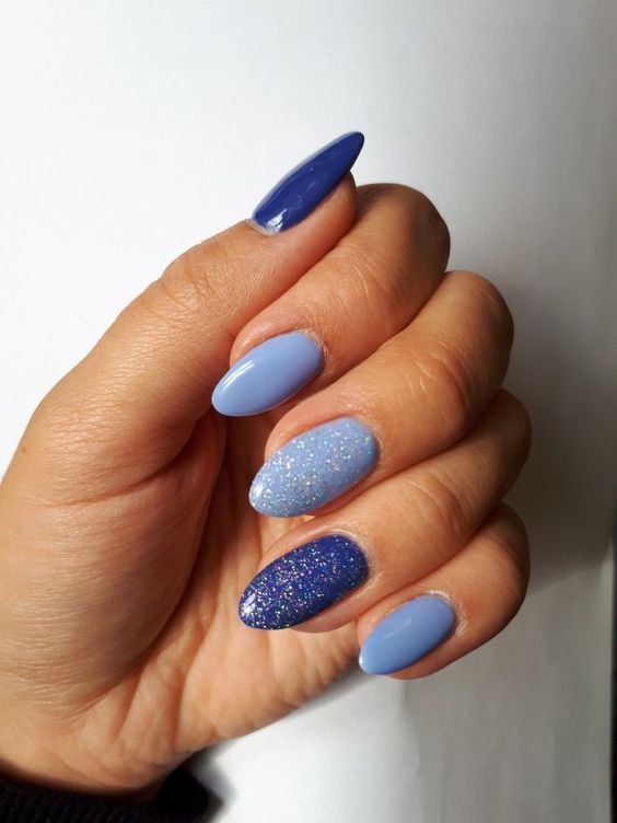 Top10: Őszi manikűr ötletek kékkel - SZÉPSÉG -  - kék, köröm, manikűr, ősz, 