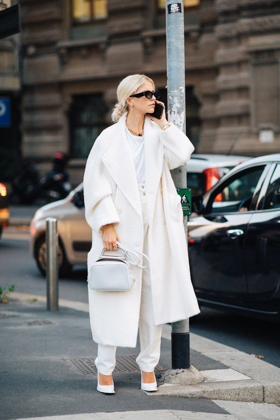 Stílusiskola: így viselj ősszel teljesen fehér outfiteket - DIVAT&STÍLUS - Stílusiskola - divat, fehér, outfit, ősz, stílus, 