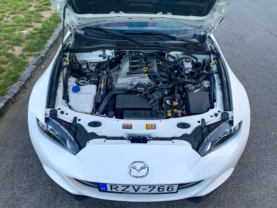 Amiért szeretünk vezetni - MX-5 RF G184 Takumi - STYLENEWS - Mobility - mazda mx 5, mazda mx5 takumi teszt, mazda mx5 teszt, mazda roadster, mx5 takumi, 