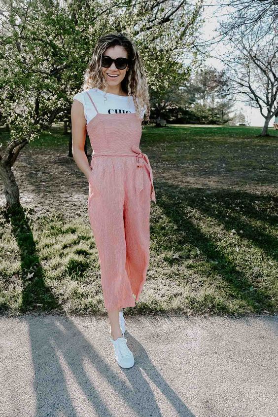 Stílusiskola: így viselj jumpsuitokat - DIVAT&STÍLUS - Stílusiskola - divat, jumpsuit, outfit, stílus, 