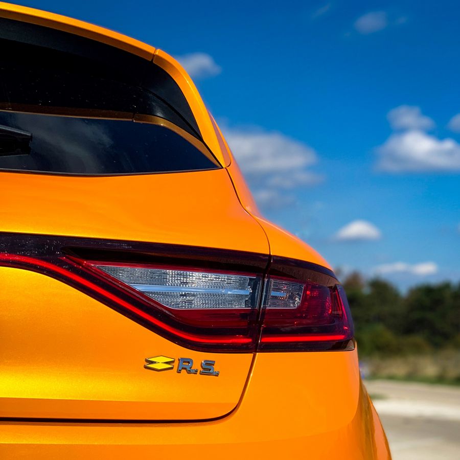 Ha az út a versenypálya - Renault Megane R.S. Trophy - STYLENEWS - Mobility - megane sport teszt, renault megane, renault megane r.s. trophy teszt, renault r.s. teszt, trophy teszt, 