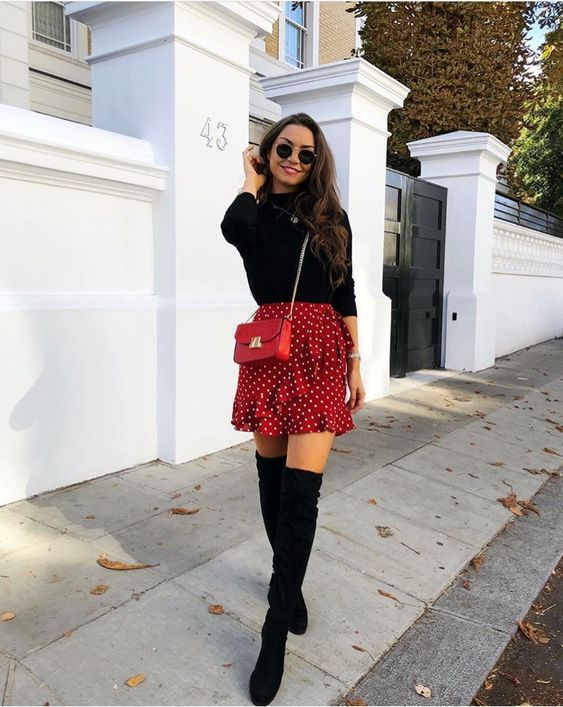 Stílusiskola: így viselj ősszel combcsizmákat - DIVAT&STÍLUS - Stílusiskola - combcsizma, divat, outfit, ősz, stílus, 