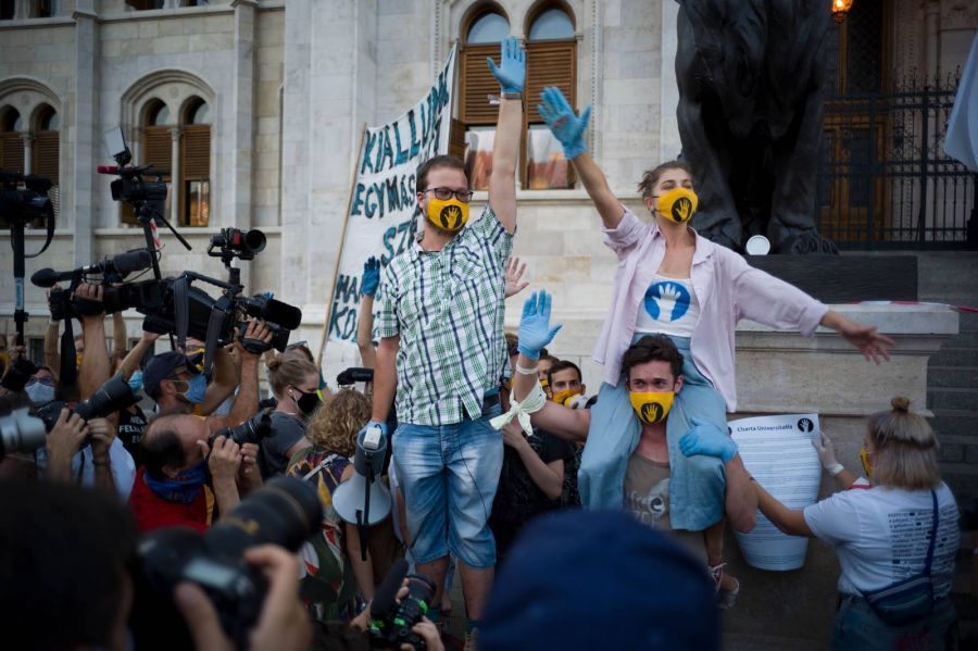 ‘Tanuljunk meg fenntarthatóan élni és tudatosan vásárolni, így tudunk együtt változást elérni’ – Beszélgetés a zerofashion csapatával - STYLENEWS - Interjúk - divat, fenntartható, környezettudatos, zerofashion, 