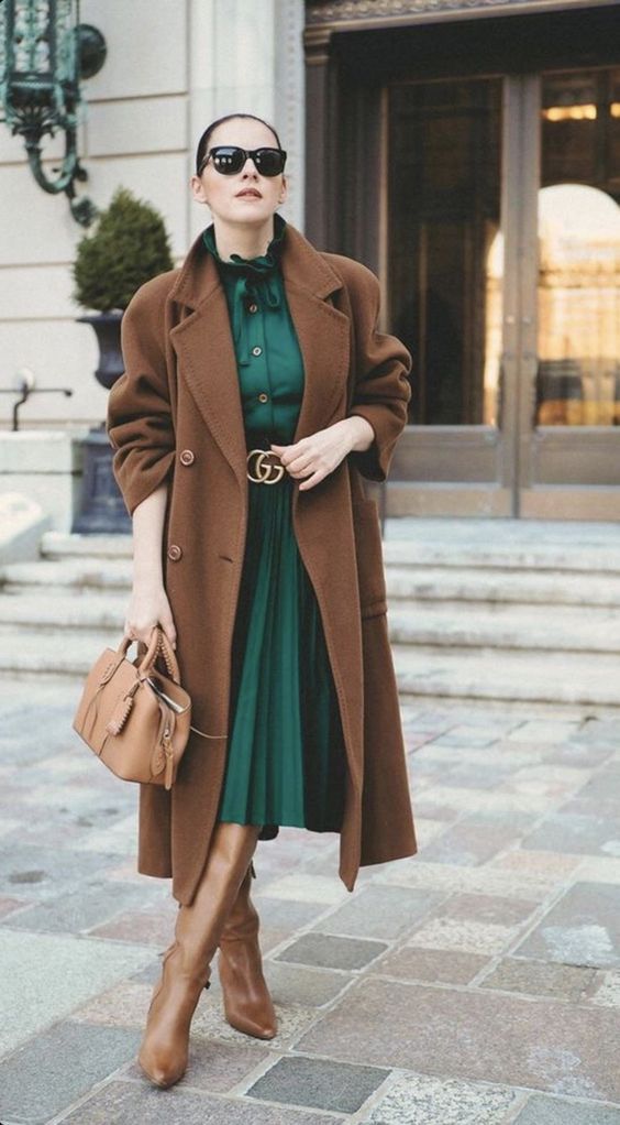 Stílusiskola: így viseld ősszel a smaragd színt - DIVAT&STÍLUS - Hírek  - divat, outfit, ősz, smaragdzöld, stílus, 