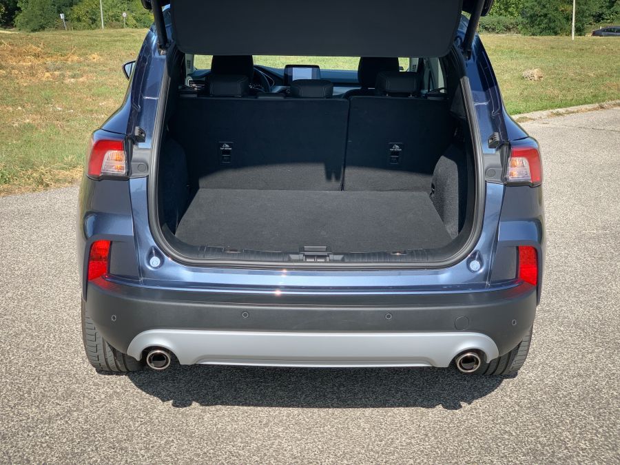 Szinte csak érzelemből - Ford Kuga Plug-in - STYLENEWS - Mobility - 2020 ford kuga, ford hibrid teszt, ford kiga plug-in hybrid teszt, ford kuga, ford suv, kuga plug-in hybrid, 