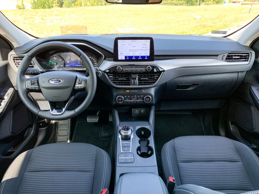 Szinte csak érzelemből - Ford Kuga Plug-in - STYLENEWS - Mobility - 2020 ford kuga, ford hibrid teszt, ford kiga plug-in hybrid teszt, ford kuga, ford suv, kuga plug-in hybrid, 