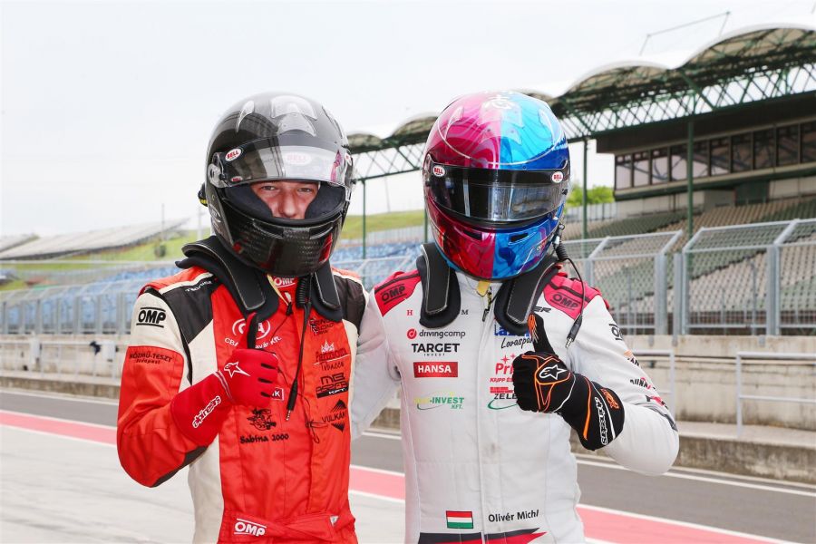 Bajnoki címek küszöbén - Mobility -  - gender racing, verseny, 