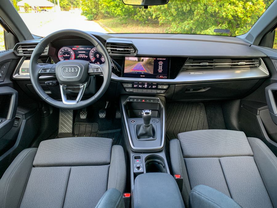 Városi Luxus – Audi A3 S line 35 TSFI - STYLENEWS - Mobility - A3 teszt, Audi, Audi A3 2020 teszt, Audi A3 5 ajtós benzines teszt, Audi A3 S line 35 TFSI teszt, Audi A3 S line teszt, Audi teszt, 