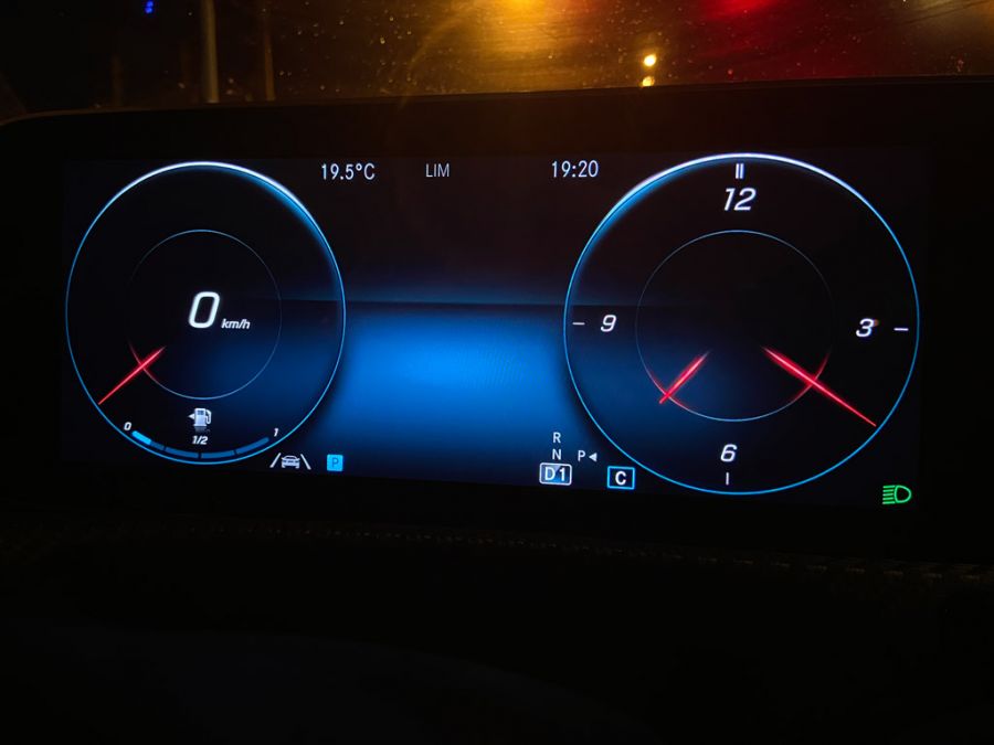 Nem lehet nem dicsérni: Mercedes-Benz A-osztály teszt V. rész - STYLENEWS - Mobility - A-osztály, Mercedes, Mercedes Benz, MOL, MOL Limo, 