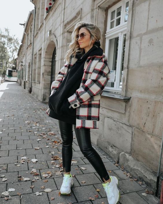 Stílusiskola: így viselj ősszel kockás ingeket - DIVAT&STÍLUS - Stílusiskola - divat, kockás ing, ősz, stílus, 