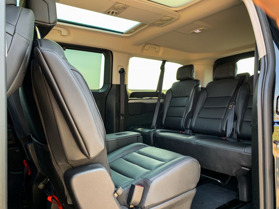 Akár fel is állhatsz benne – Opel Zafira Life L Business innovation - STYLENEWS - Mobility - opel zafira, opel zafira 2020, opel zafira life teszt, 