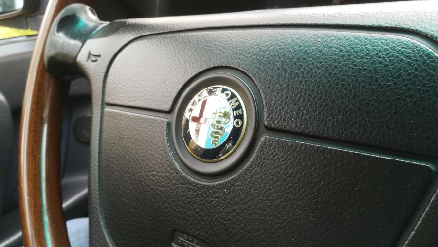 Az örök élet titka – Alfa Romeo 164 - STYLENEWS - Mobility - Alfa 164, Alfa 164 teszt, Alfa használt teszt, Alfa Romea 164 Berlina teszt, 