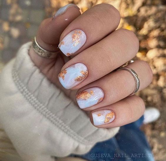Top10: Csodás őszi manikűr ötletek egy kis arannyal - SZÉPSÉG -  - arany, köröm, manikűr, ősz, 