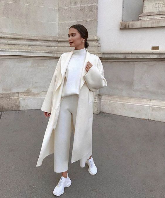 Stílusiskola: így viselj ősszel fehér nadrágokat - DIVAT&STÍLUS - Stílusiskola - divat, fehér nadrág, outfit, ősz, stílus, 