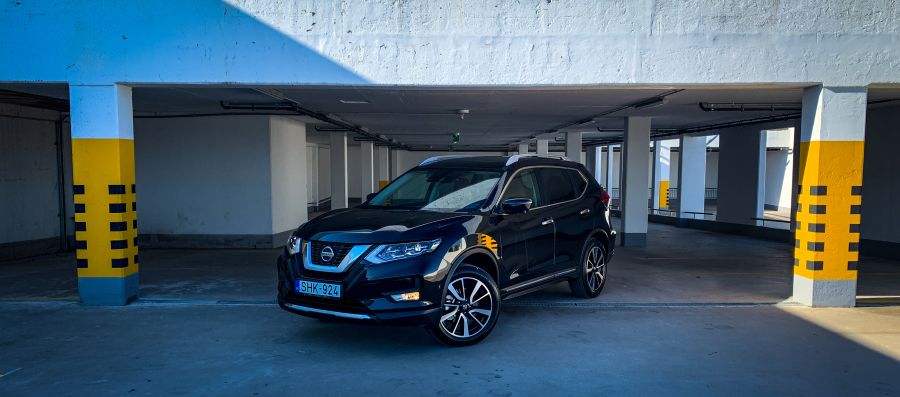 Valahol már láttalak – Nissan X-Trail dCi 150 Tekna - STYLENEWS - Mobility - nissan X-trail dCi teszt, nissan xtrail teszt, xtrail nissan, xtrail tekna teszt, 