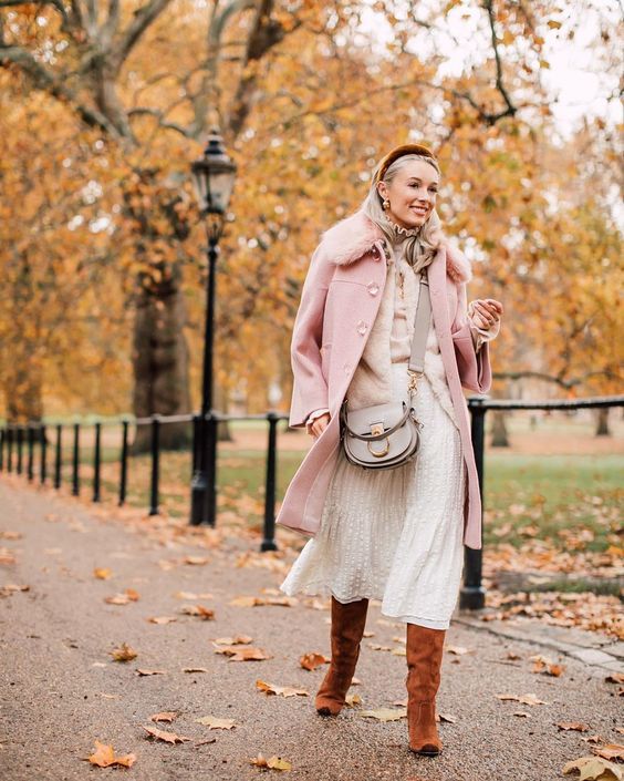 Stílusiskola: így viselj púder árnyalatokat télen - DIVAT&STÍLUS - Stílusiskola - 