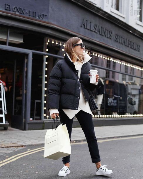 Stílusiskola: így viselj télen klasszikus fekete-fehér szetteket - DIVAT&STÍLUS - Stílusiskola - divat, fehér, fekete, outfit, stílus, tél, 