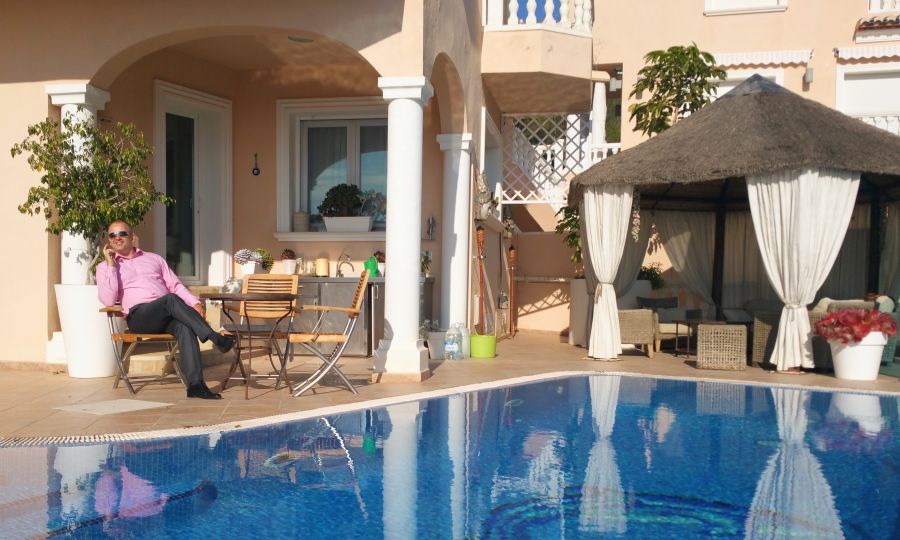 Ilyen az élet egy Spanyol városban - Interjú a Mike élete Costa Blancán blog szerzőjével - STYLENEWS - Interjúk - blog, costa blanca, interjú, spanyolország, 