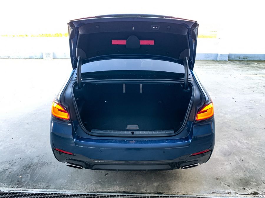 Ötöst az ötösnek! – BMW 530e - STYLENEWS - Mobility - 530e 2020 teszt, 530e xdrive, bmw 5 teszt, bmw 530 plug-in hibrid teszt, bmw 530e teszt, bmw plug-in hybrid teszt, 