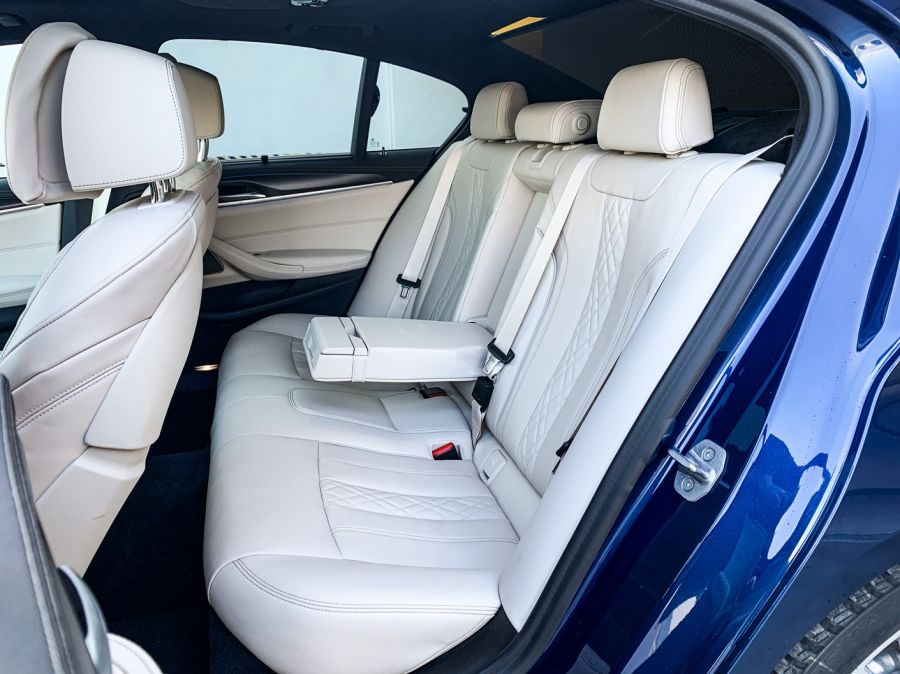 Ötöst az ötösnek! – BMW 530e - STYLENEWS - Mobility - 530e 2020 teszt, 530e xdrive, bmw 5 teszt, bmw 530 plug-in hibrid teszt, bmw 530e teszt, bmw plug-in hybrid teszt, 