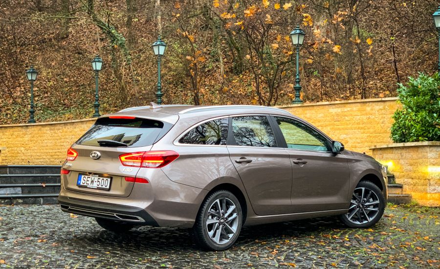 Korrekt – Hyundai i30 1,5DPi - STYLENEWS - Mobility - 2020 i30 teszt, hyundai i30, Hyundai i30 1.5DPi teszt, Hyundai i30 teszt, i30 2020, i30 teszt, 