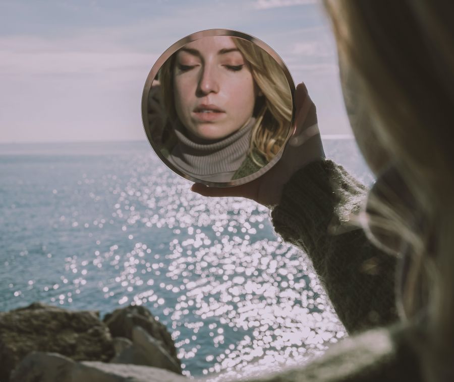 Kiút a gyermekkori szeretethiányból - KERESD A NŐT  - Fesztelen mindennapok - gyermekkor, önismeret, szeretethiány, 