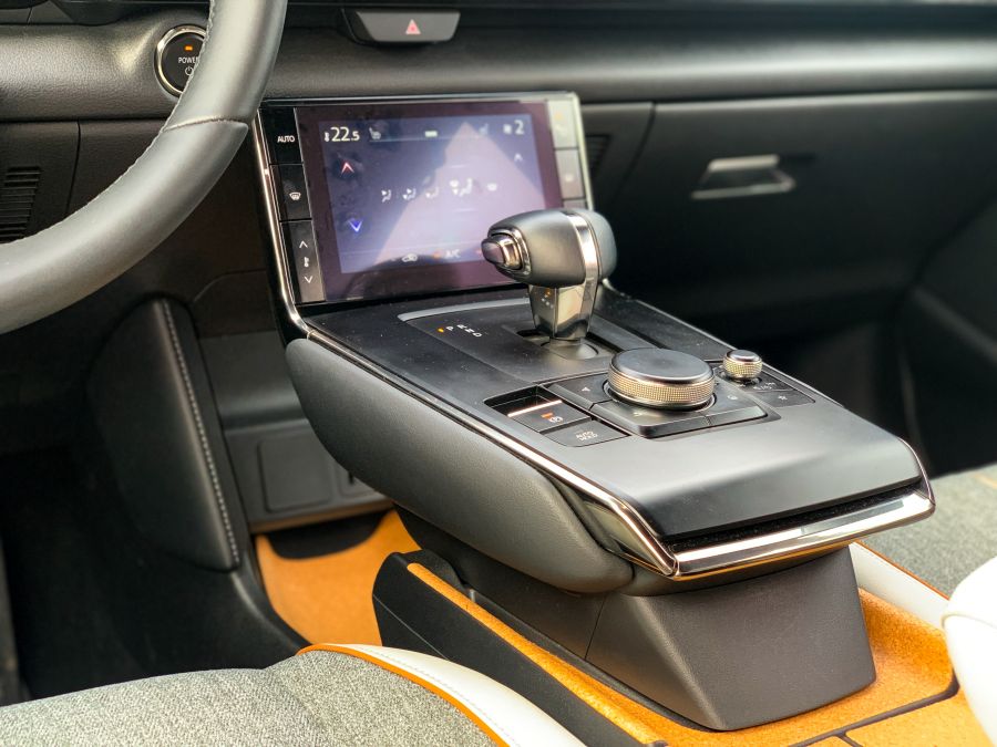 Az autó, amely nem elektromos akart lenni, de az lett – Mazda MX-30 - STYLENEWS - Mobility - elektromos mazda, mazda mx-30, mazda mx30 teszt, mx30 teszt, 