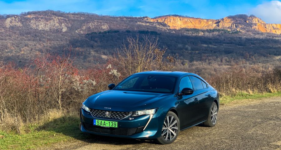 Zongorázd a különbséget – Peugeot 508 1.6 PureTech PHEV FWD GT Line - STYLENEWS - Mobility - 508 phev gt-line teszt, 508 teszt, peugeot 508 1%2C6gt line teszt, peugeot 508 teszt, 