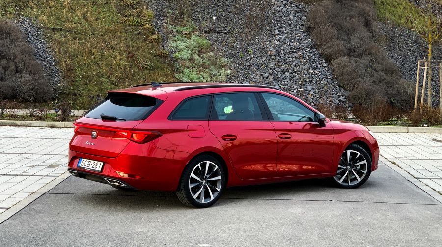 Leonparádé – Seat Leon kombi 1.5 TSI DSG mHEV - STYLENEWS - Mobility - leon 2020 1.5 TSI DSG teszt, seat leon, seat leon 2020 teszt, Seat leon kombi, Seat leon kombi teszt 2020, 