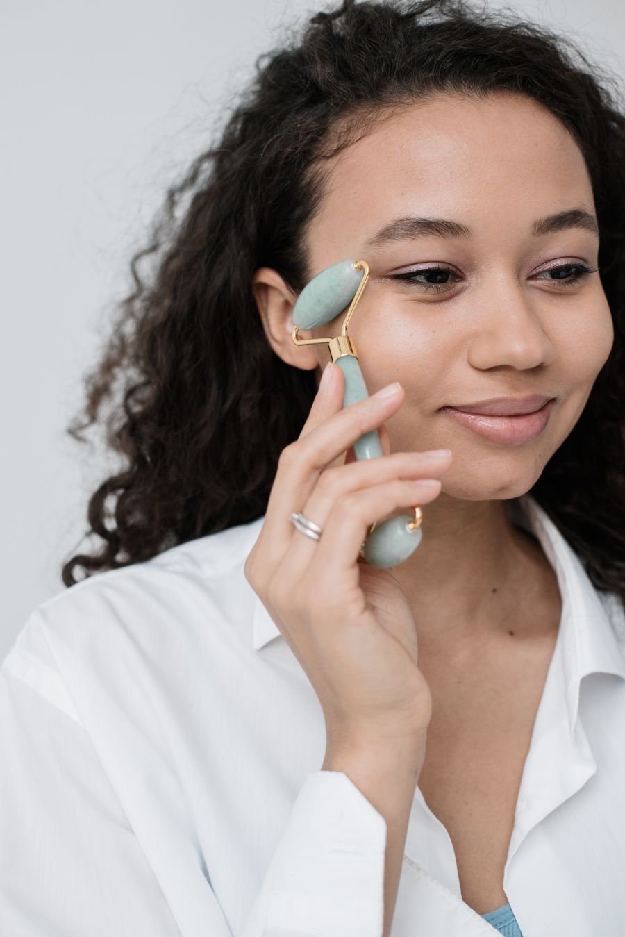 5 hatásos tipp, melyekkel megszabadulhatunk a szem alatti karikáktól, táskáktól - SZÉPSÉG - Bőrápolás - 